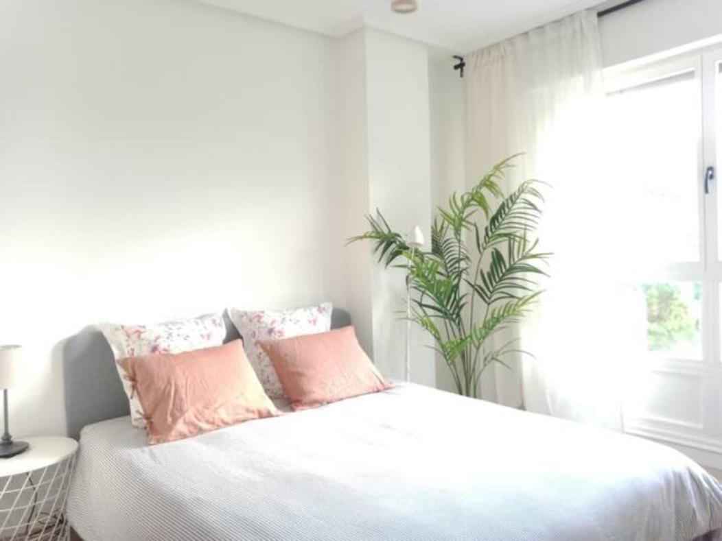 Apartamento Con Suite, Zona De Trabajo Y Yoga Wifi Y Garaje 카스트로우르디알레스 외부 사진
