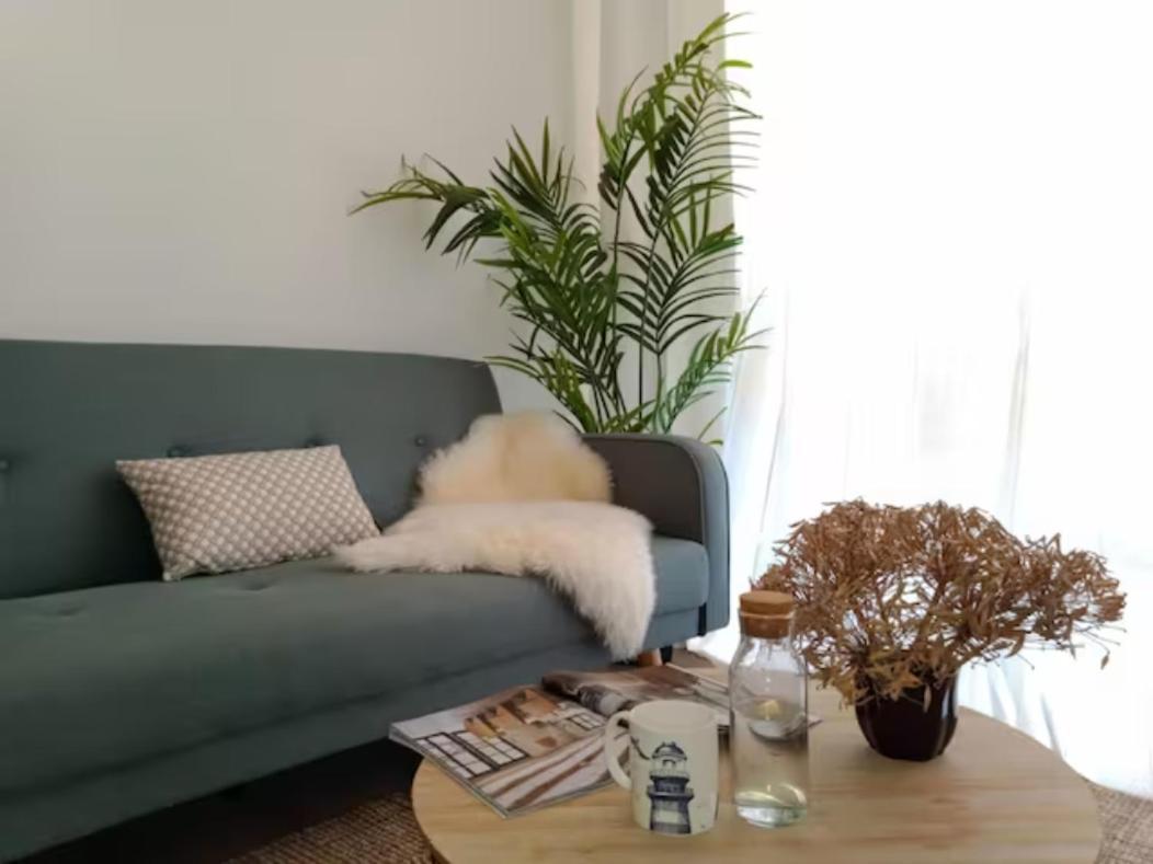 Apartamento Con Suite, Zona De Trabajo Y Yoga Wifi Y Garaje 카스트로우르디알레스 외부 사진
