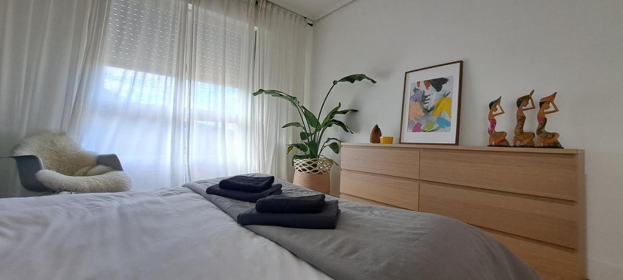 Apartamento Con Suite, Zona De Trabajo Y Yoga Wifi Y Garaje 카스트로우르디알레스 외부 사진