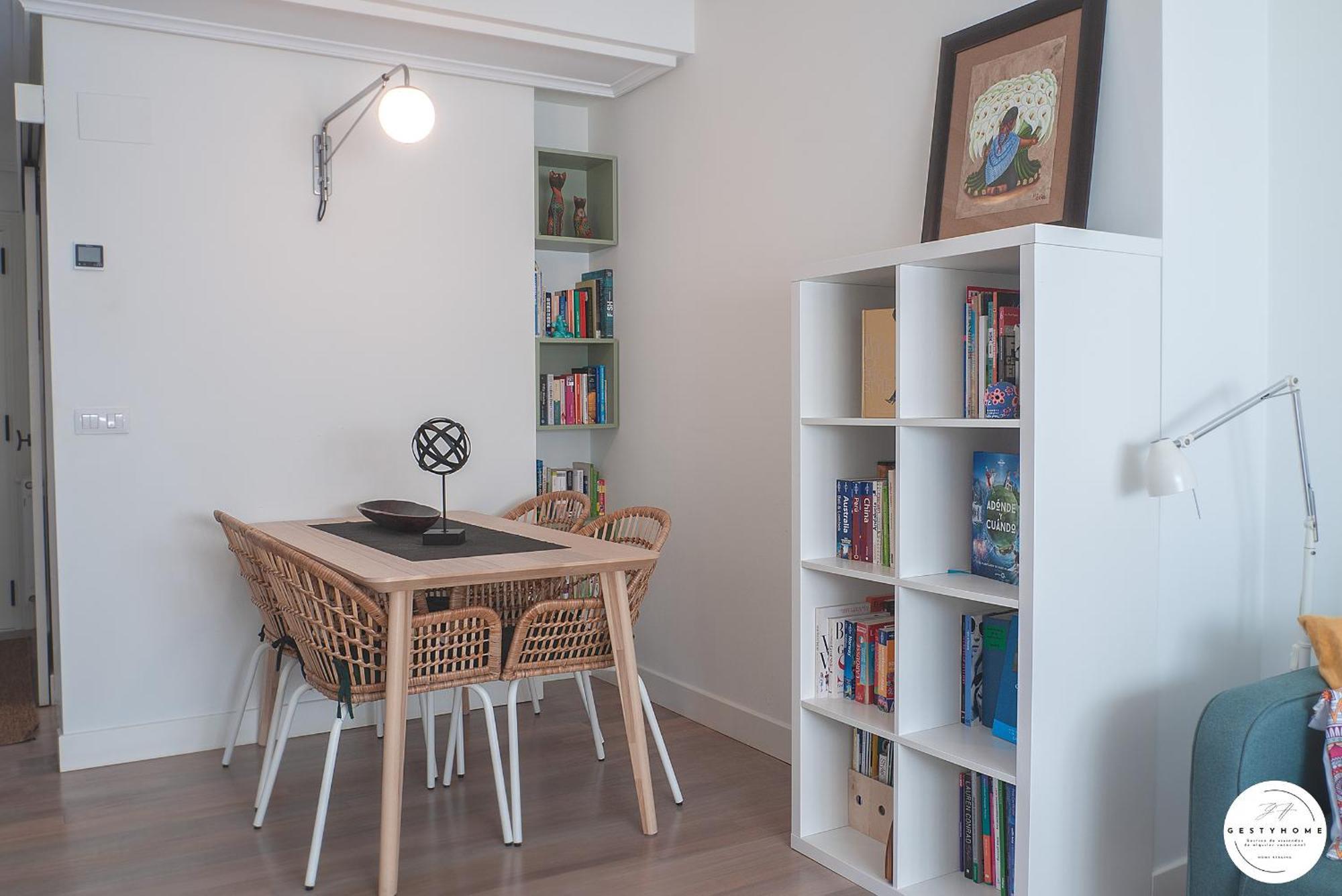 Apartamento Con Suite, Zona De Trabajo Y Yoga Wifi Y Garaje 카스트로우르디알레스 외부 사진